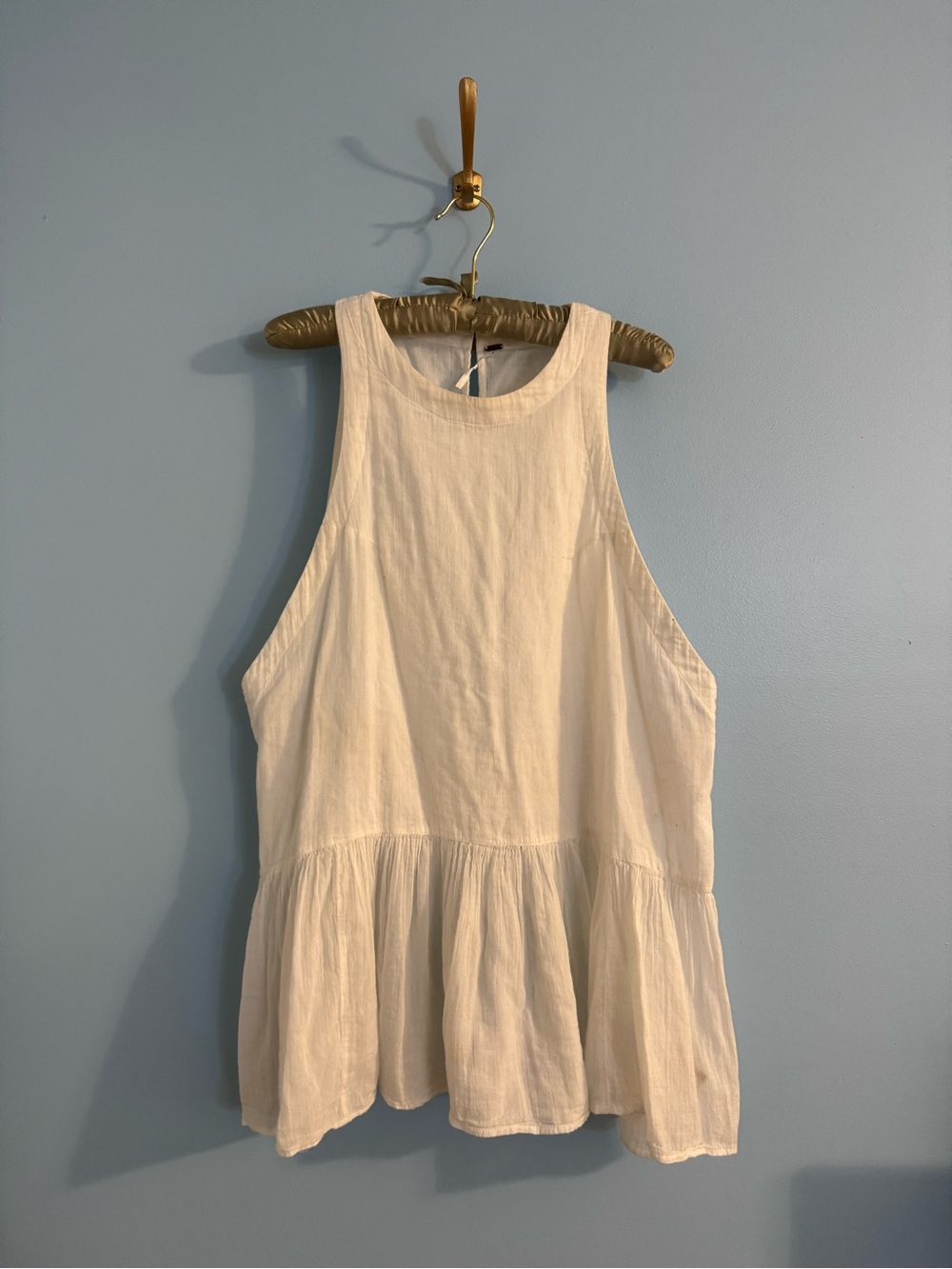 Free people 100% cotton flowy white tank blouse size M